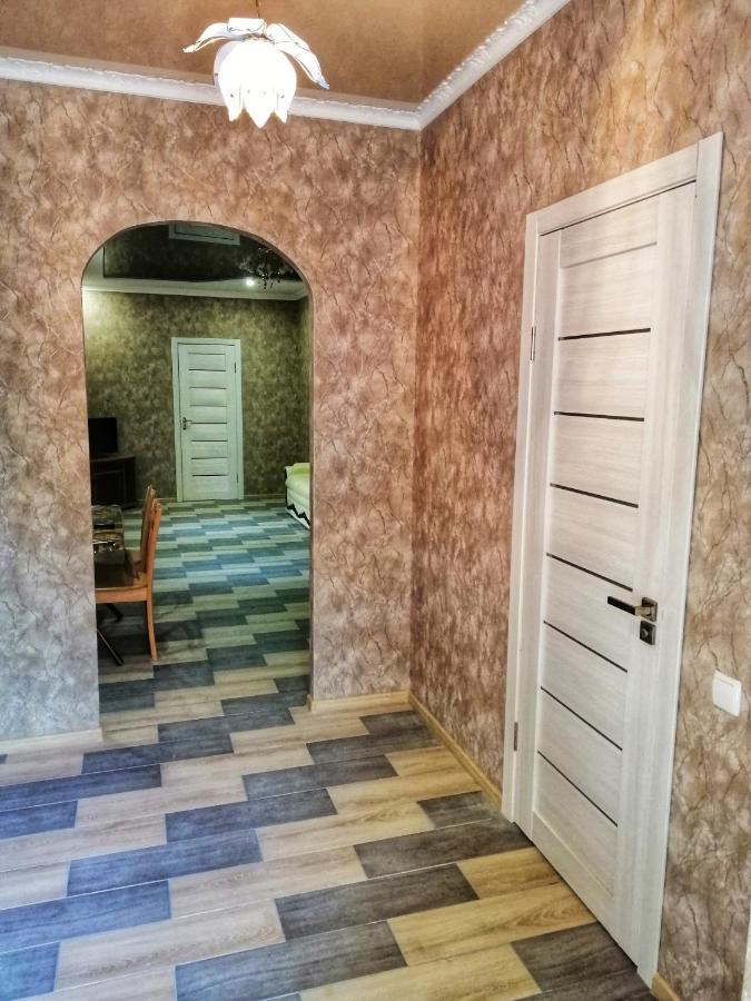 Посуточная Аренда В Центре Кропивницкого Διαμέρισμα Κιροβοχράντ Εξωτερικό φωτογραφία